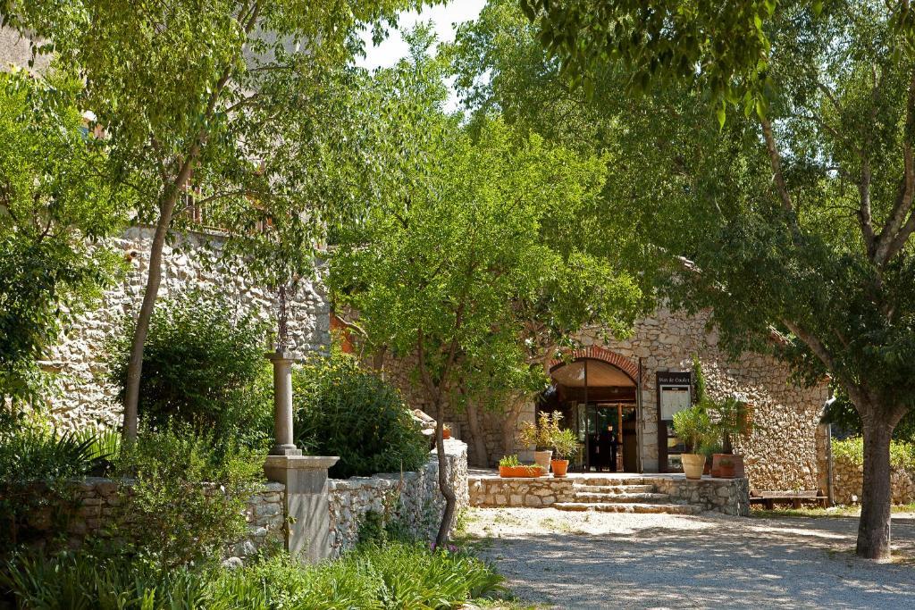 Mas De Coulet Bed & Breakfast Brissac Exterior photo